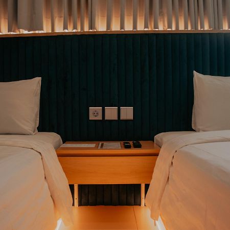 The Risman Hotel At Jakarta Airport Cbc Tangerang Extérieur photo
