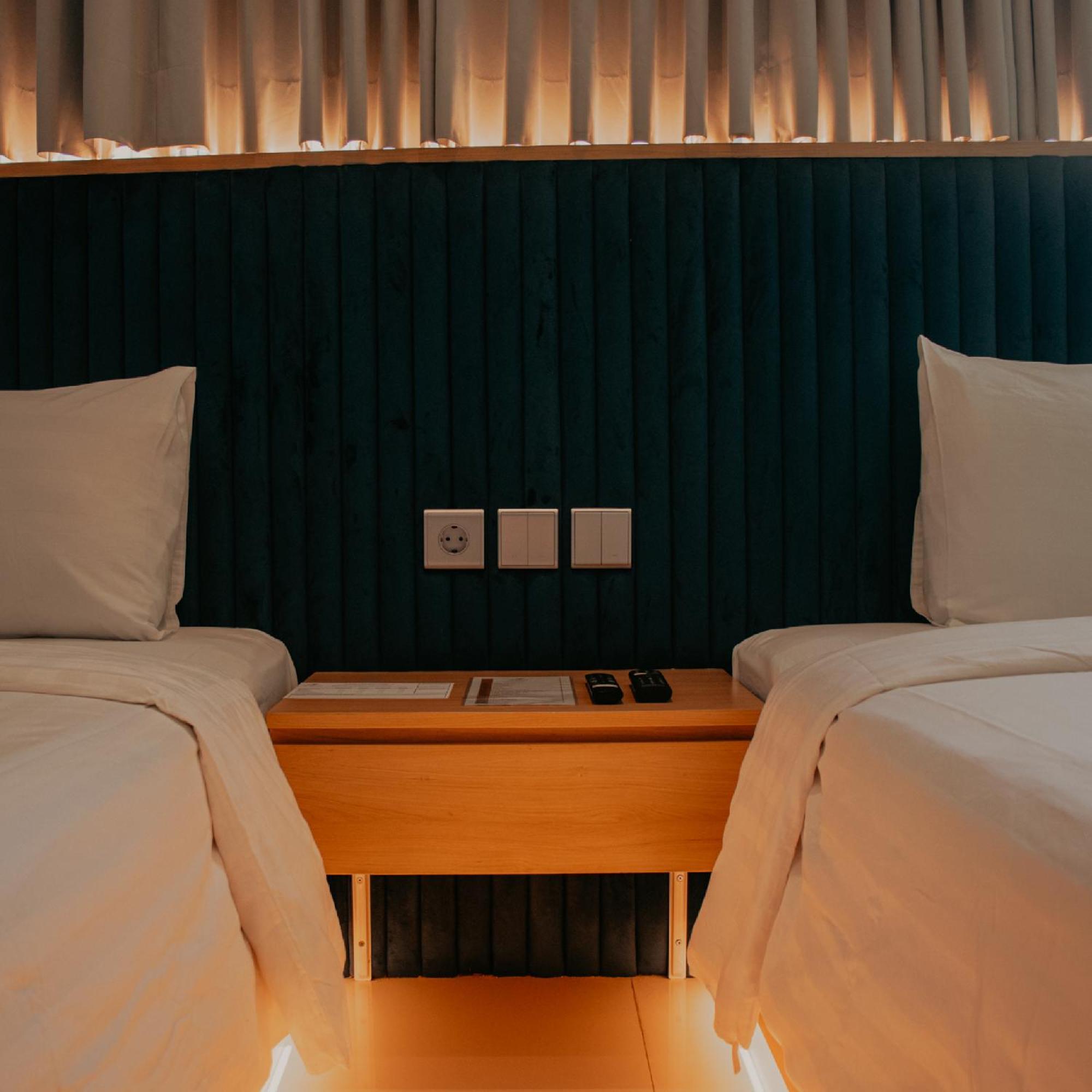 The Risman Hotel At Jakarta Airport Cbc Tangerang Extérieur photo